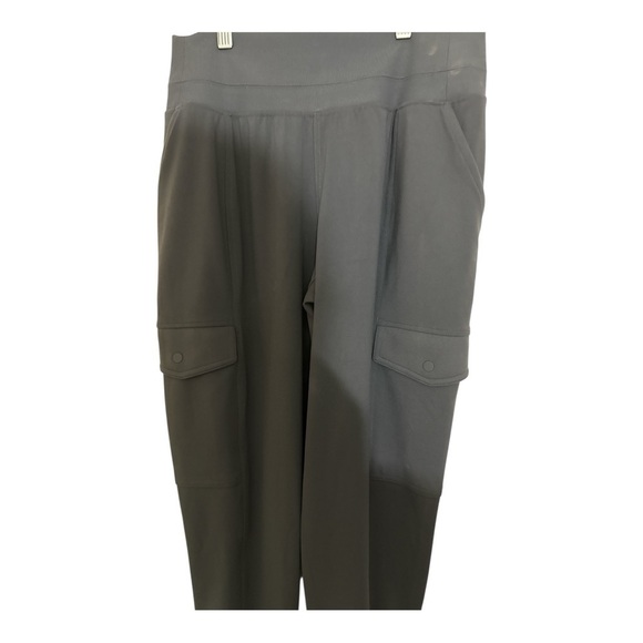 Athleta grey sand Venice cargo Jogger Track Pants with Tapered Design size mediu - Picture 2 of 4